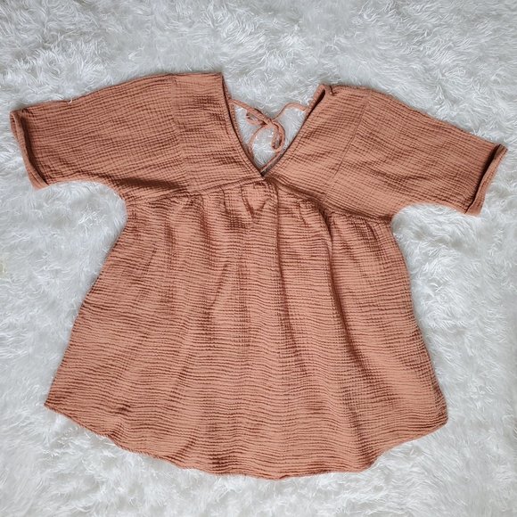 Women's Flowy Cotton Blouse with Pockets - Picture 1 of 5